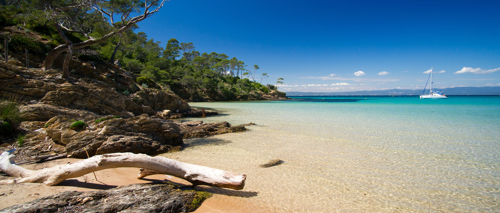 Bateau Navette pour Porquerolles | Plage Notre-Dame