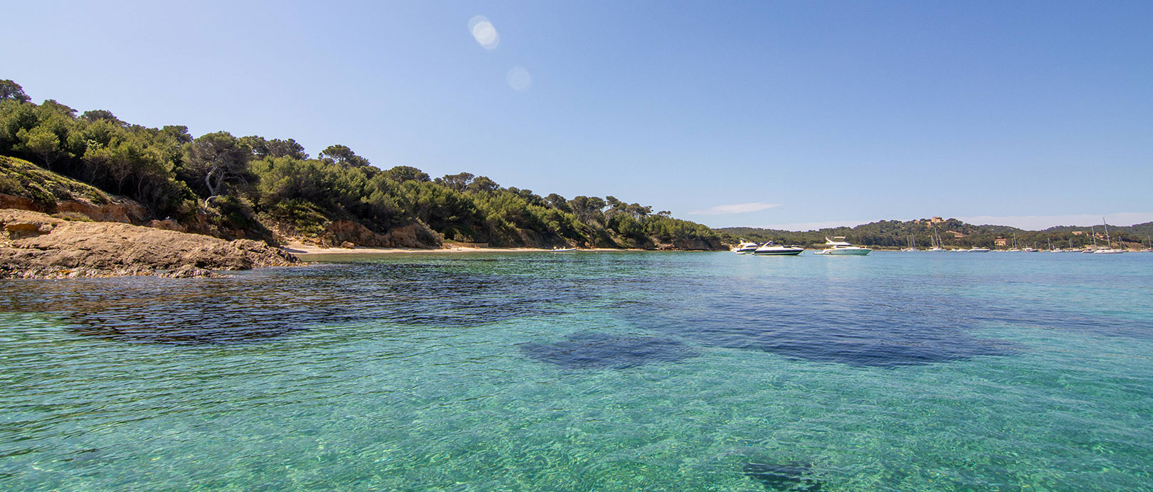 Navette pour Porquerolles | Plage de la Courtade
